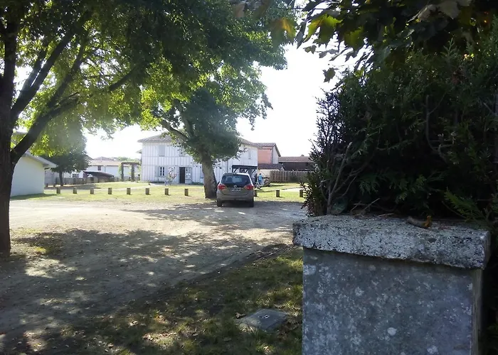 Le Clos Du Carriou Panzió